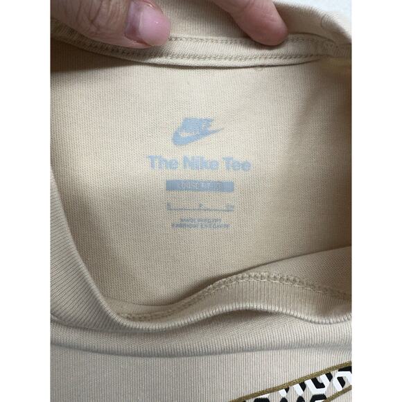 The Nike Tee Womens Small NSW Tan‎ Boxy Fit Cotton Graphic T-Shirt - Picture 4 of 6